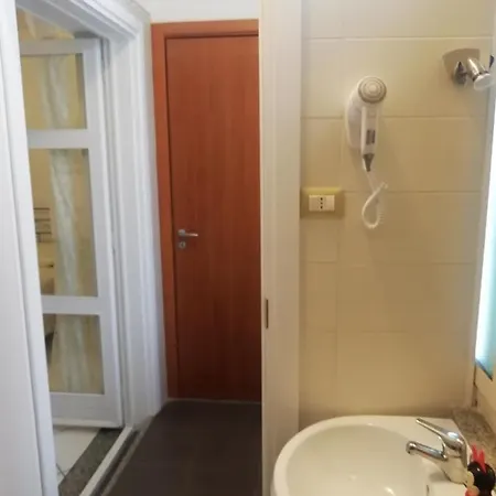 Fitta Mavi Pensionat Angri
