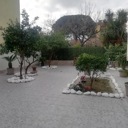 Fitta Mavi Pensionat Angri