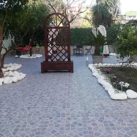 Fitta Mavi